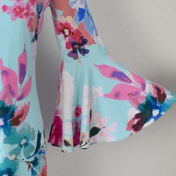 Calvin Klein Floral Bell Sleeve Sheath Dress - 4 - Picture 3 of 10